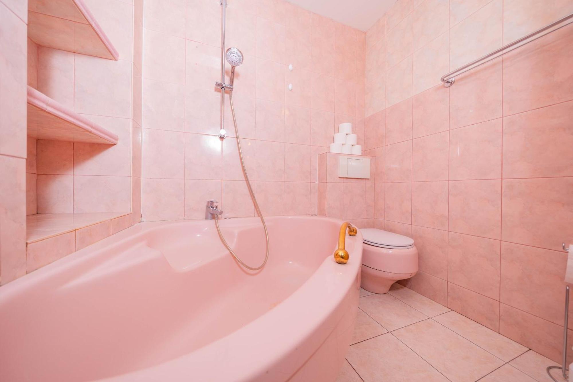 Apartament 2 Bob's - 2 Bedrooms With King Size Beds *