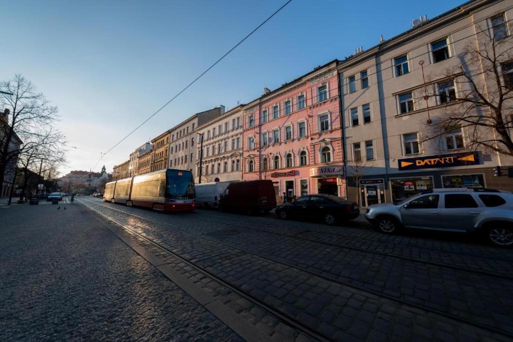 2 Bob's - 2 Bedrooms With King Size Beds * Praga